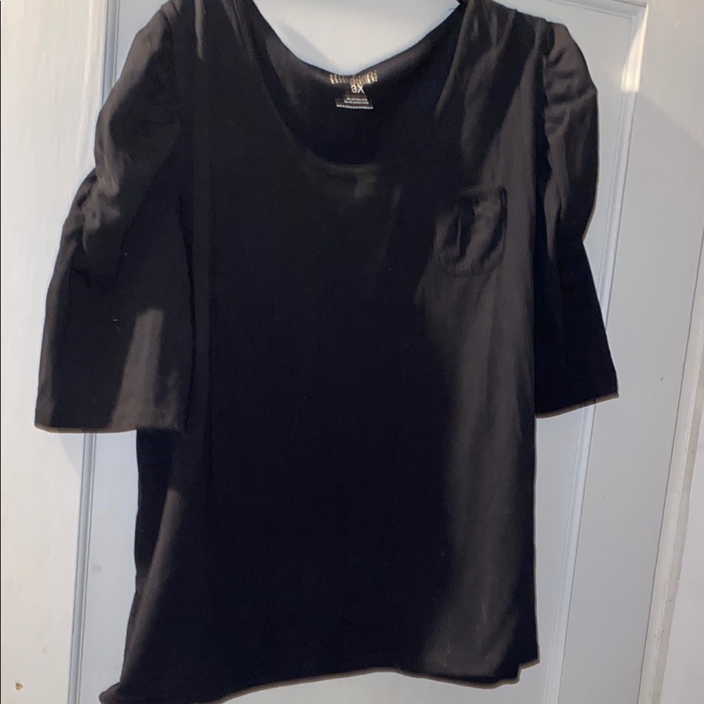 Women’s Black Top